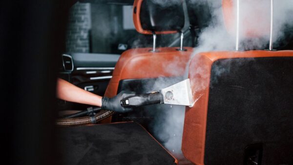 Autopflege und Fahrzeugaufbereitung bei Portamotors in Kulmbach